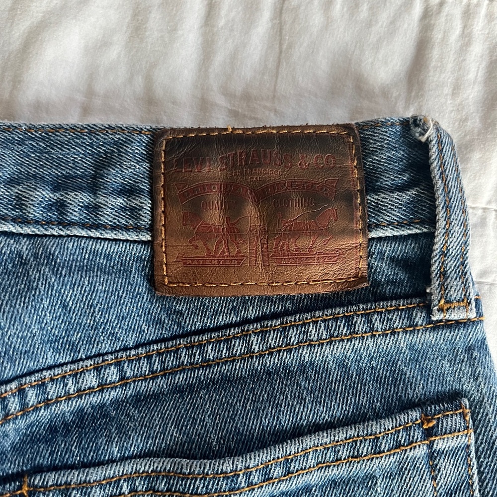 Vintage Levi’s White Oak Cone Denim Skinny Straight Cut - Picture 4 of 6